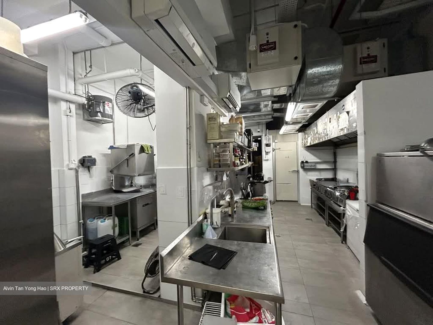 Telok Ayer Conservation Area (D1), Shop House #576176541